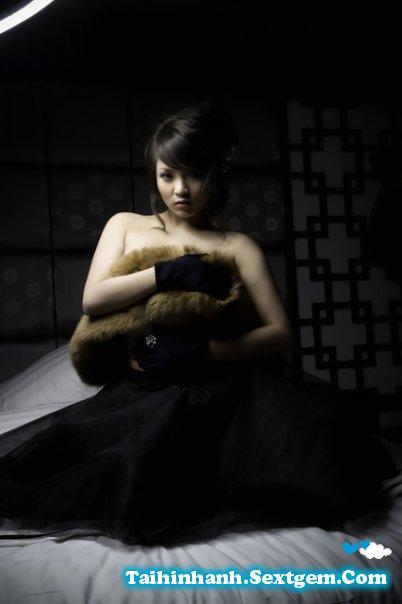 ảnh sex hot girl thủy top