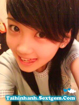 bé linh live chip